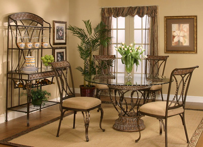 【鐵藝家具】鐵藝家具怎么刷油漆_鐵藝家具保養方法_產品百科-保障網百科